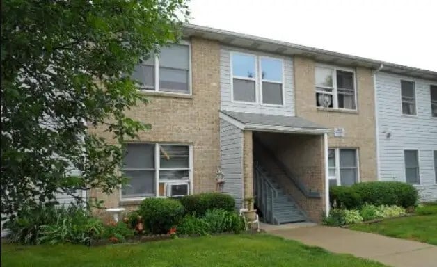 Photo - 204 Brubaker Dr