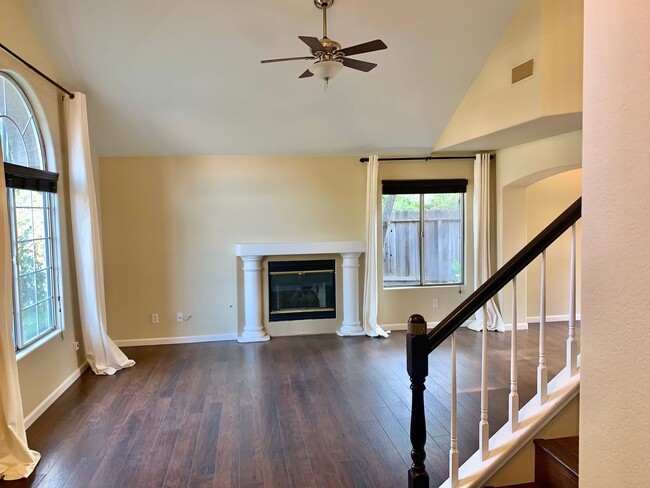 Photo - Beautifully Updated 4/2.5 near Woodward Park