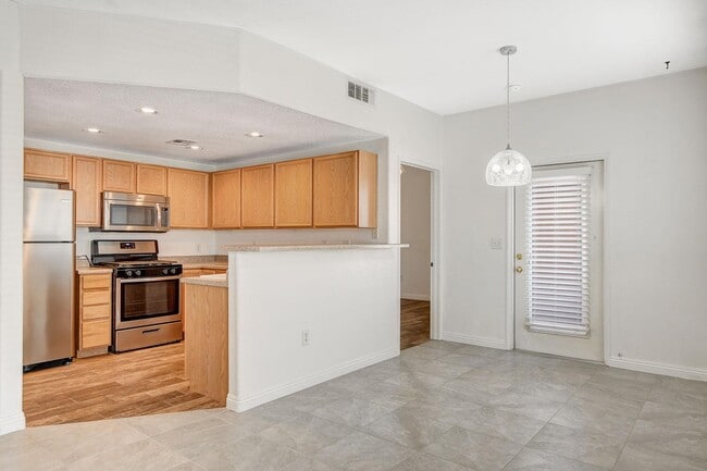 Photo - 9580 W Reno Ave Unit 272