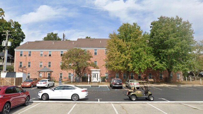 Photo - 101 W 2nd St