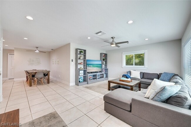 Photo - 795 94th Ave N