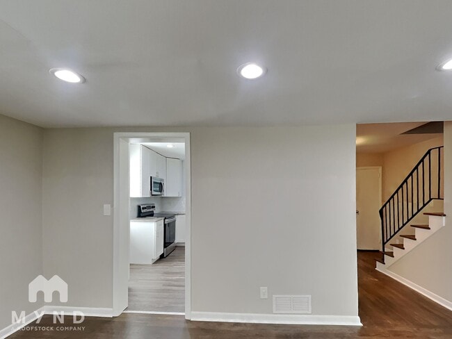 Photo - 1324 N Cliff Valley Way NE Townhome