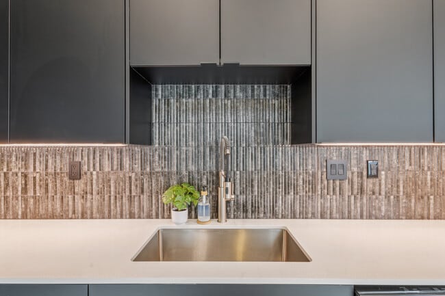 Photo - The Beacon Building