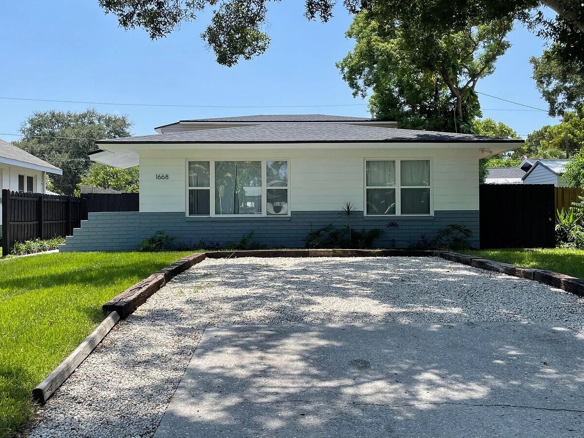 Photo - 1668 24th Ave N