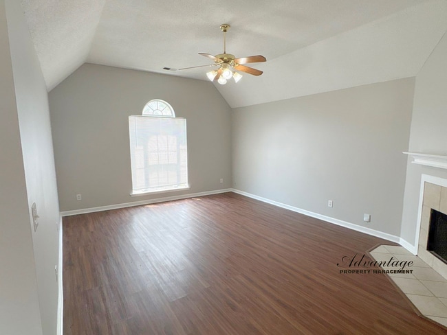 Photo - 6888 Wrigley Dr