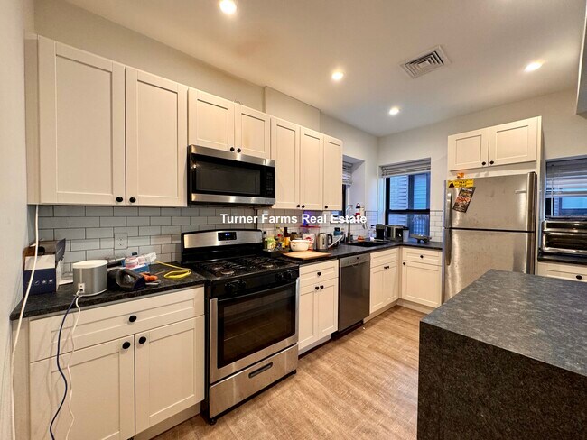 Photo - 1516 Tremont St Unidad 2