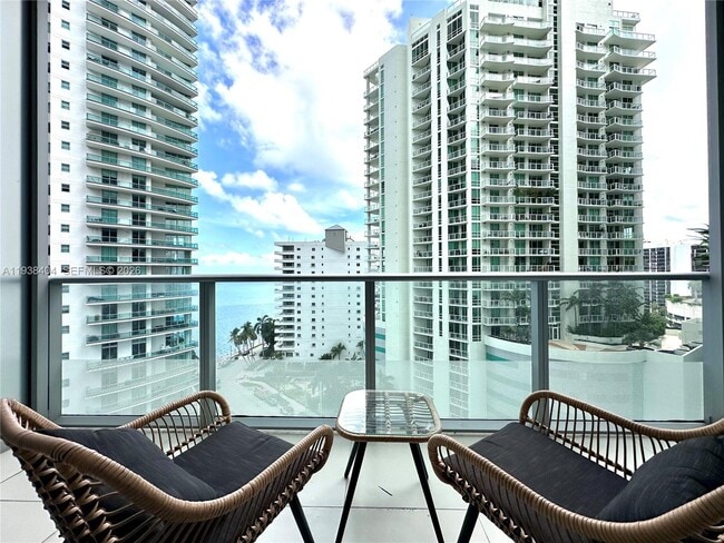 Photo - 1300 Brickell Bay Dr Unit 1205