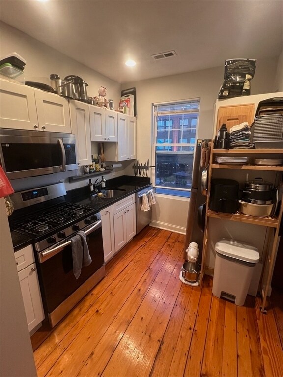 Building Photo - 663 E Broadway Unit 2B Rental