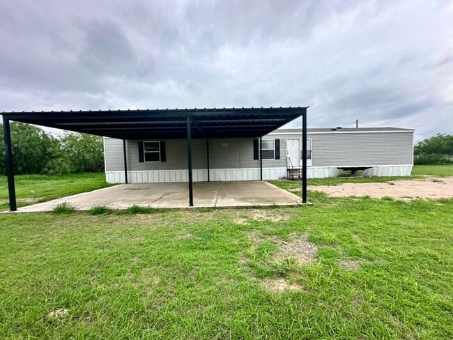 Building Photo - 22602 Val Verde Rd Unit 1