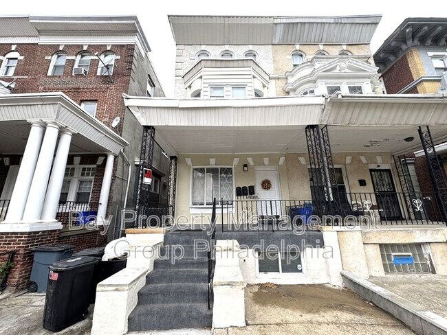 Photo - 4935 Walnut St Unit 3