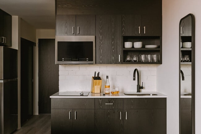 Photo - 77 9th St E Unidad SI ID1459971P