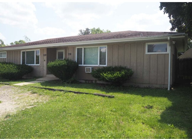 Building Photo - 14543 Archer Ave Rental