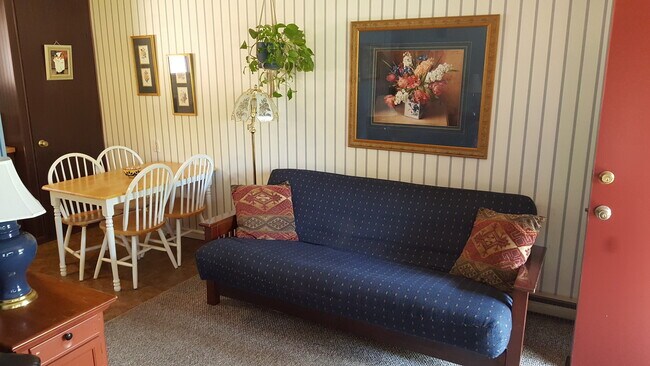Photo - ROSE TREE INN - UPTOWN SEDONA- FURNISHED ... Unit 2