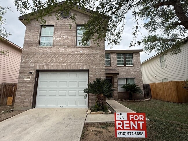 Building Photo - 2307 Mission View