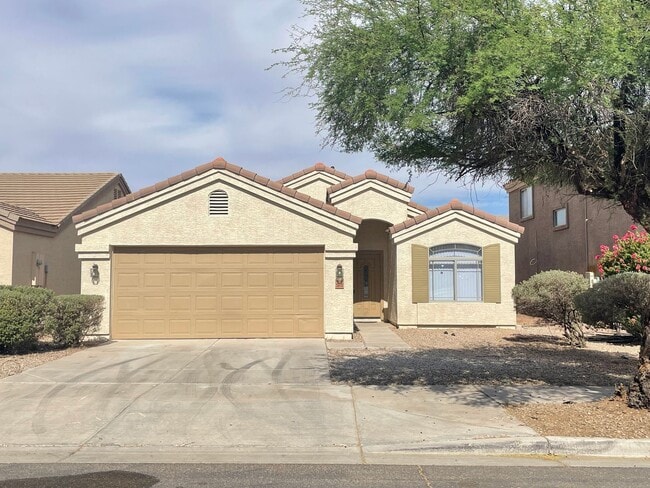 Photo - 4 Bedroom, 2 Bath New paint and flooring