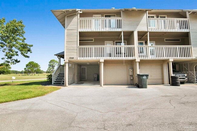 Building Photo - 13414 Valerie Dr