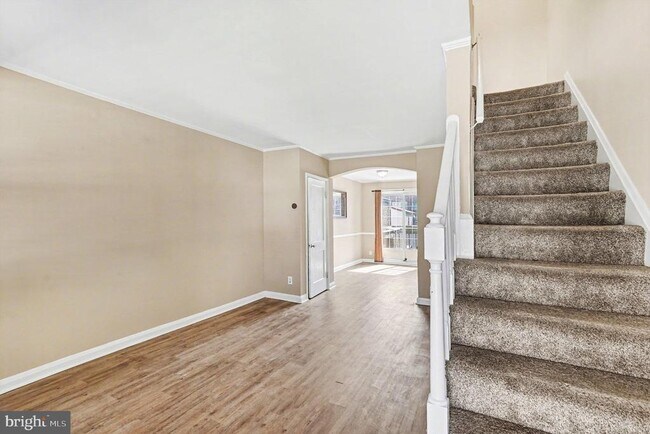 Photo - 6835 Eastbrook Ave