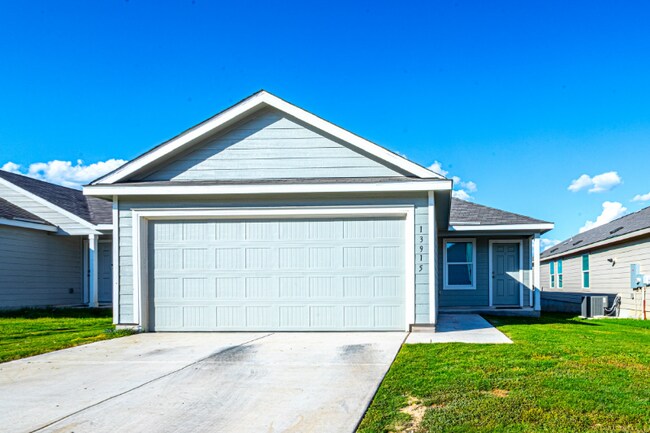 Photo - 13915 Bull Cv House