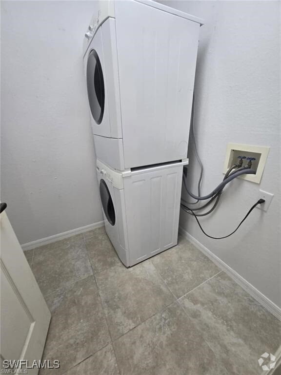 Building Photo - 4645 St Croix Ln Unit 1313 Rental