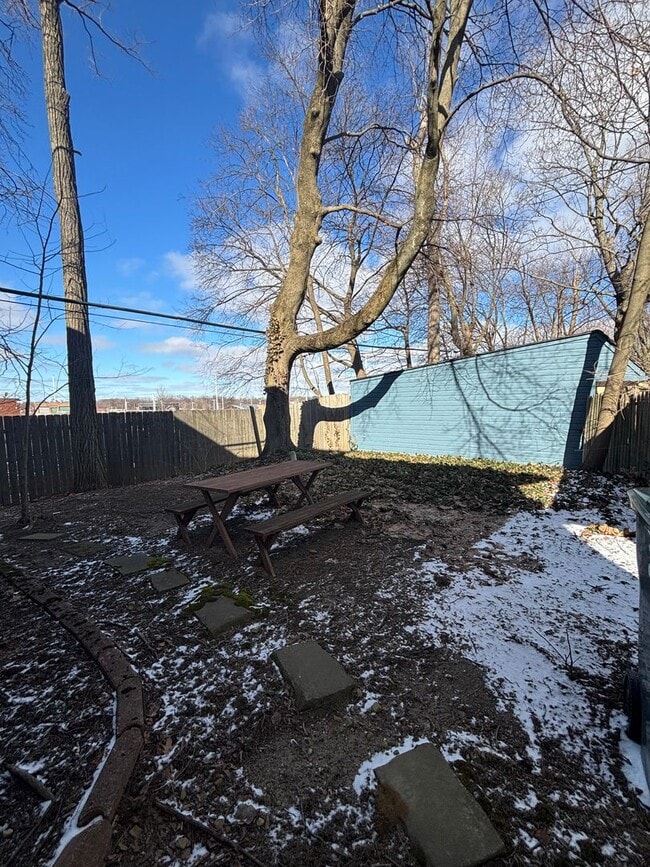 Photo - Middlehurst1741 Unidad Up