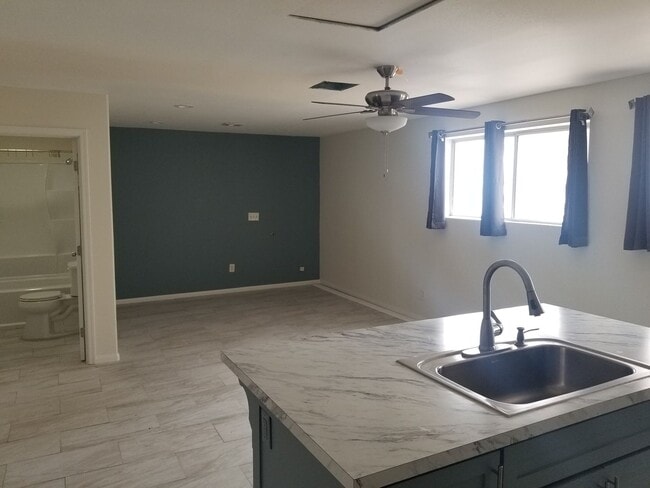 Photo - Exclusive Rental Home in Berry Neighborhood Unit Rear Apartment