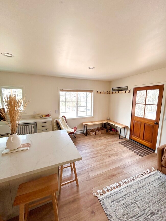 Photo - 396 Juniper Dr