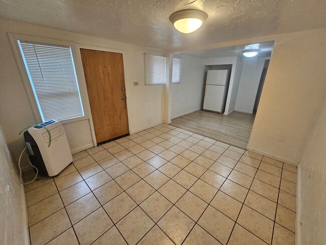 Photo - Apartment for Rent in Chico! 2 Bedroom 1 Bathroom + Bonus Room Unidad #1