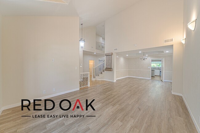 19312 W Yolie Ln