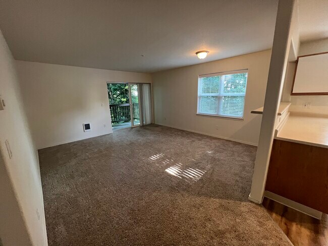 Photo - 3007 SW 11th Ave Apartments