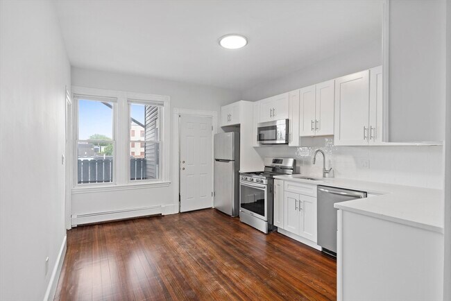 Photo - 26-28 Story St Unit 2