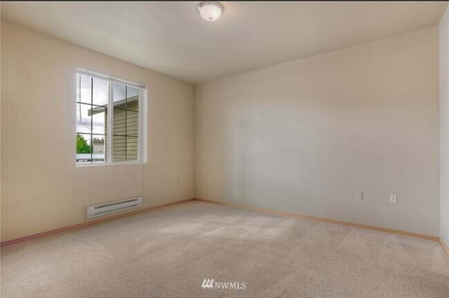 Photo - 10109 186th St E Unit 249