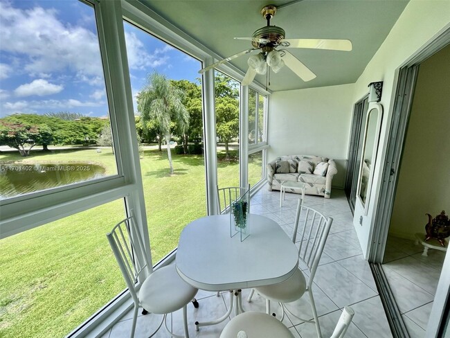 Photo - 4301 Martinique Cir Unit K2