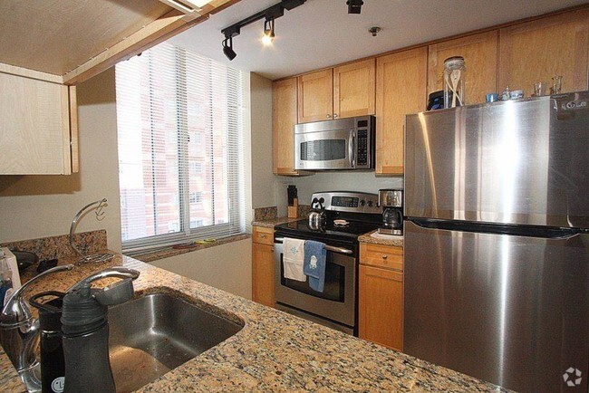 Building Photo - 1 2nd St Unit 216 Rental