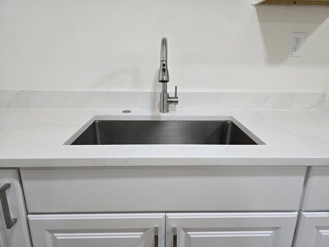 Photo - 5525 Norbeck Rd Unit Basement