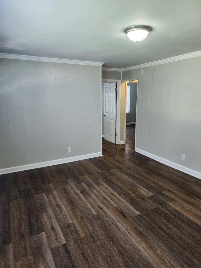 Photo - 618 Grand St