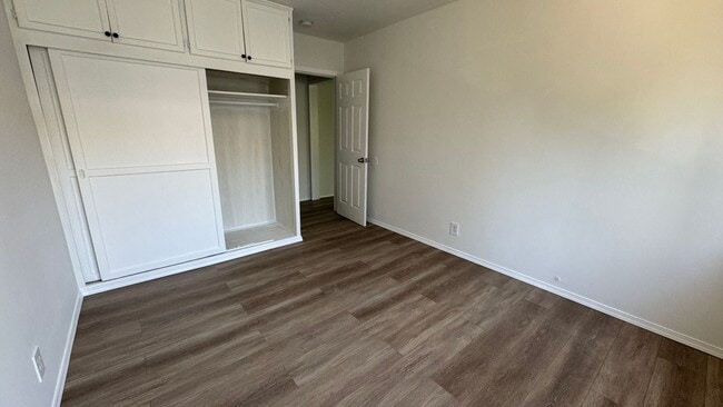 Photo - Maclay, 13222-13226 Unidad 13226 Maclay St #6