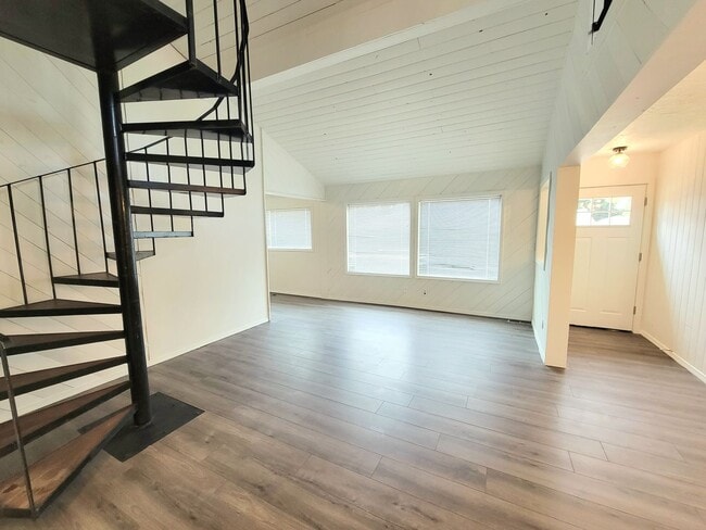 Photo - Captivating 3BD/1BA Home with Spacious Yar...