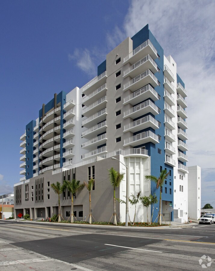 Stadium Tower Apartments For Rent In Miami Fl Forrent Com Stadium Tower Apartments For Rent In Miami Fl Forrent Com