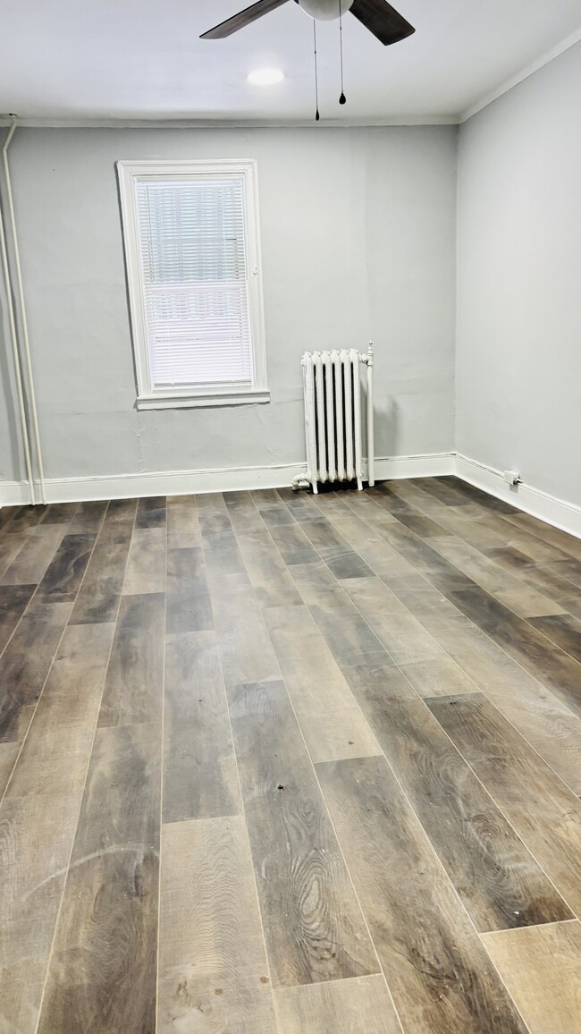 SALA DE ESTAR - 57 Bridge St Unidad B