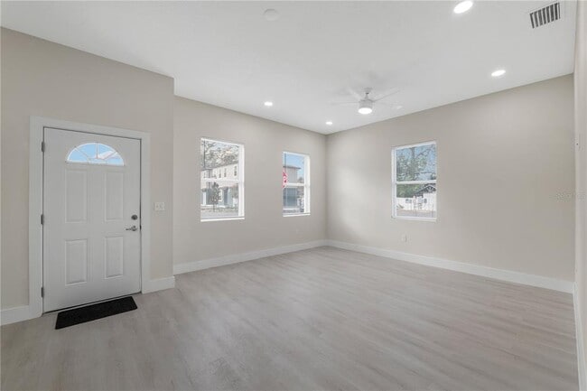 Photo - 6974 BELLTREE Ct