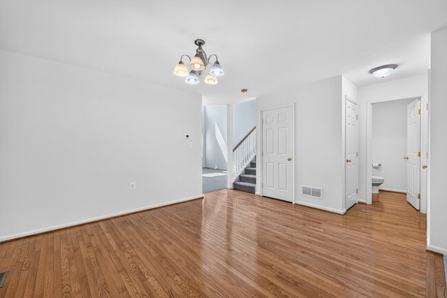 Photo - 335 Wheatfield Cir