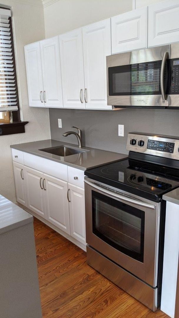 Photo - MainStN446 Unit #1