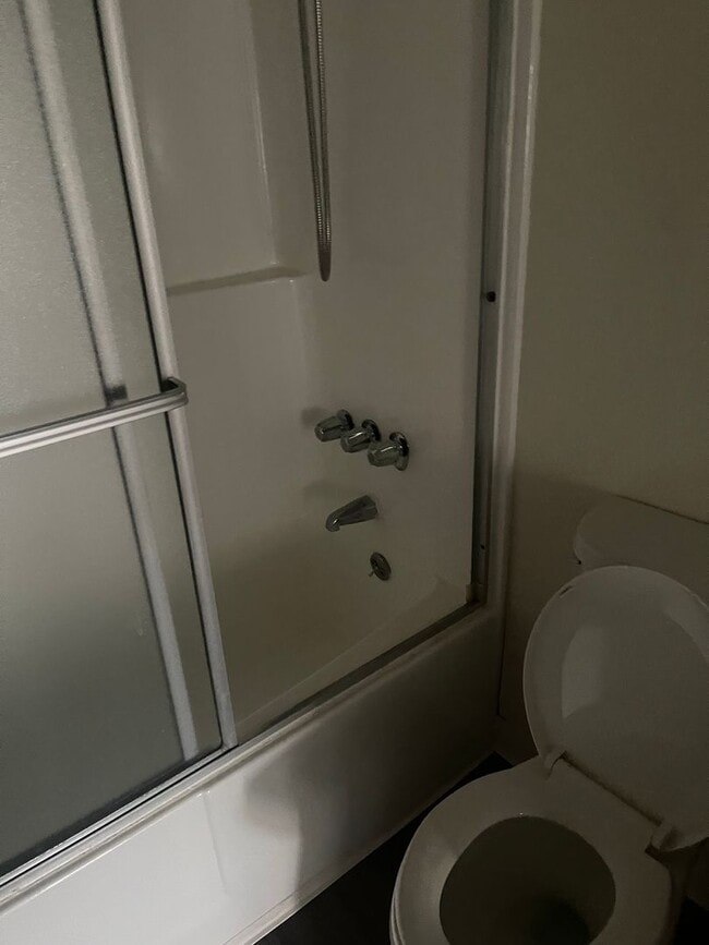 Tivoli Gardens Apartment