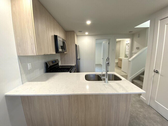 Photo - 8303-8102 102 St NW Unit 8303 BSMT 1