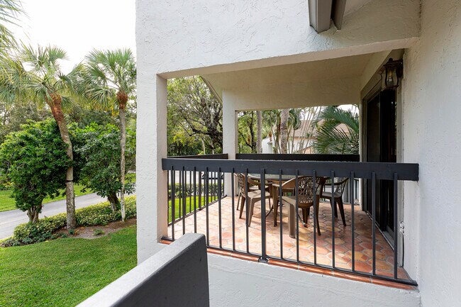 Photo - 11355 Pond View Dr Unit D201