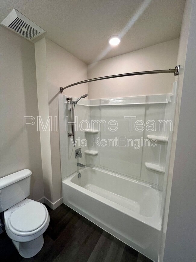 Photo - 155 9th St Unit 106