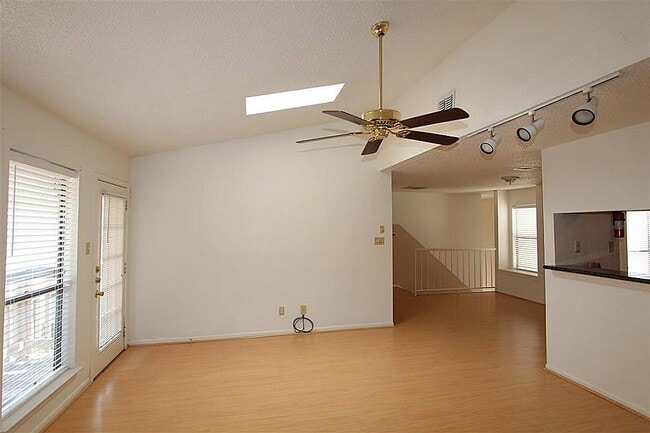 Photo - 2277 S Kirkwood Rd