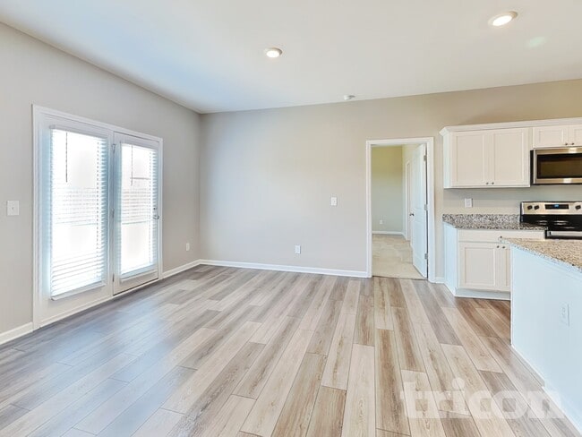 Photo - 297 Mccall Wy