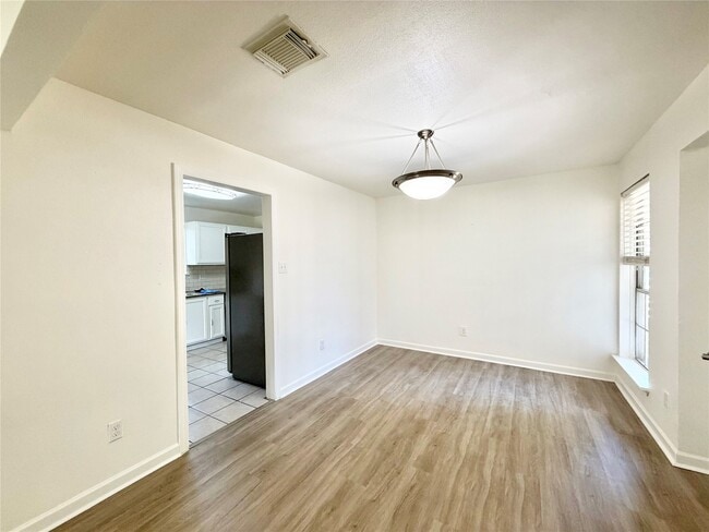 Photo - 10410 Sagetrail Dr