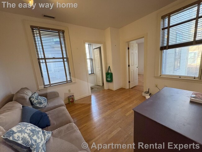 Photo - 339 Broadway Unit 1R